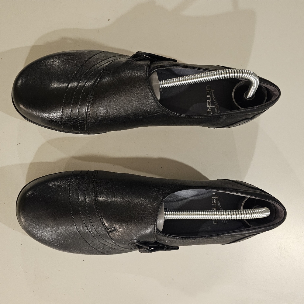 Dansko Womans Black Size 38 Slip On Shoe